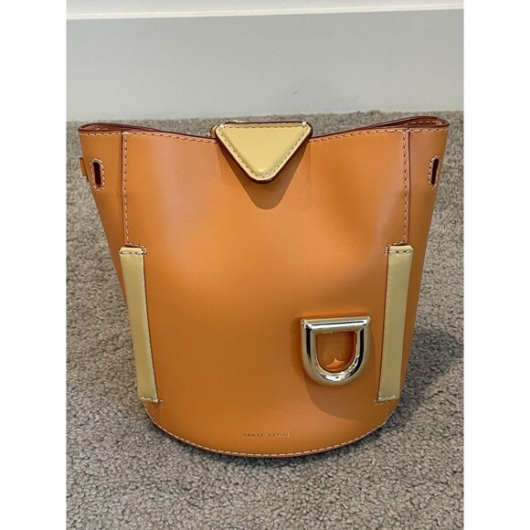 Danse Lente‎ Josh Leather Two Toned Convertible Bucket Bag with Shoulder Strap - Picture 9 of 16